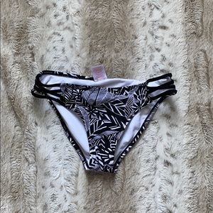 Cut-Out Bikini Bottoms
